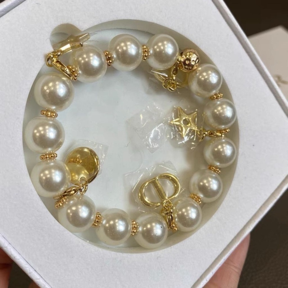 Dior Gold and Cream Pearl Charm Bracelet - Picture 2 of 3
